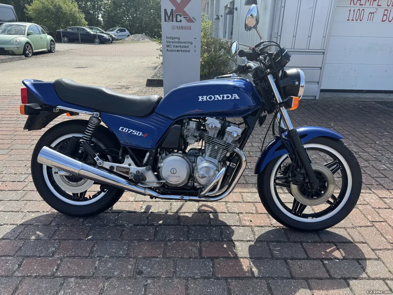 Billede 1 - Honda CB 750 F