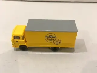 Modelbil 1/87