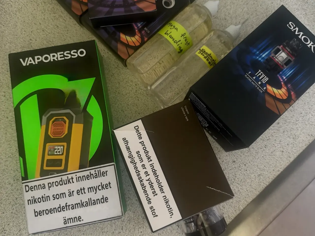 Billede 1 - E cigaret - vape sæt - nyt