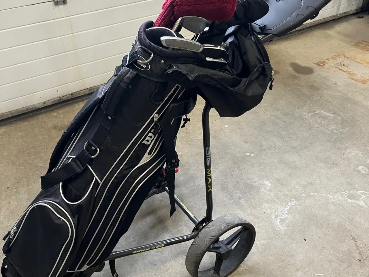 Billede 1 - Wilson Golfsæt med bag og vogn
