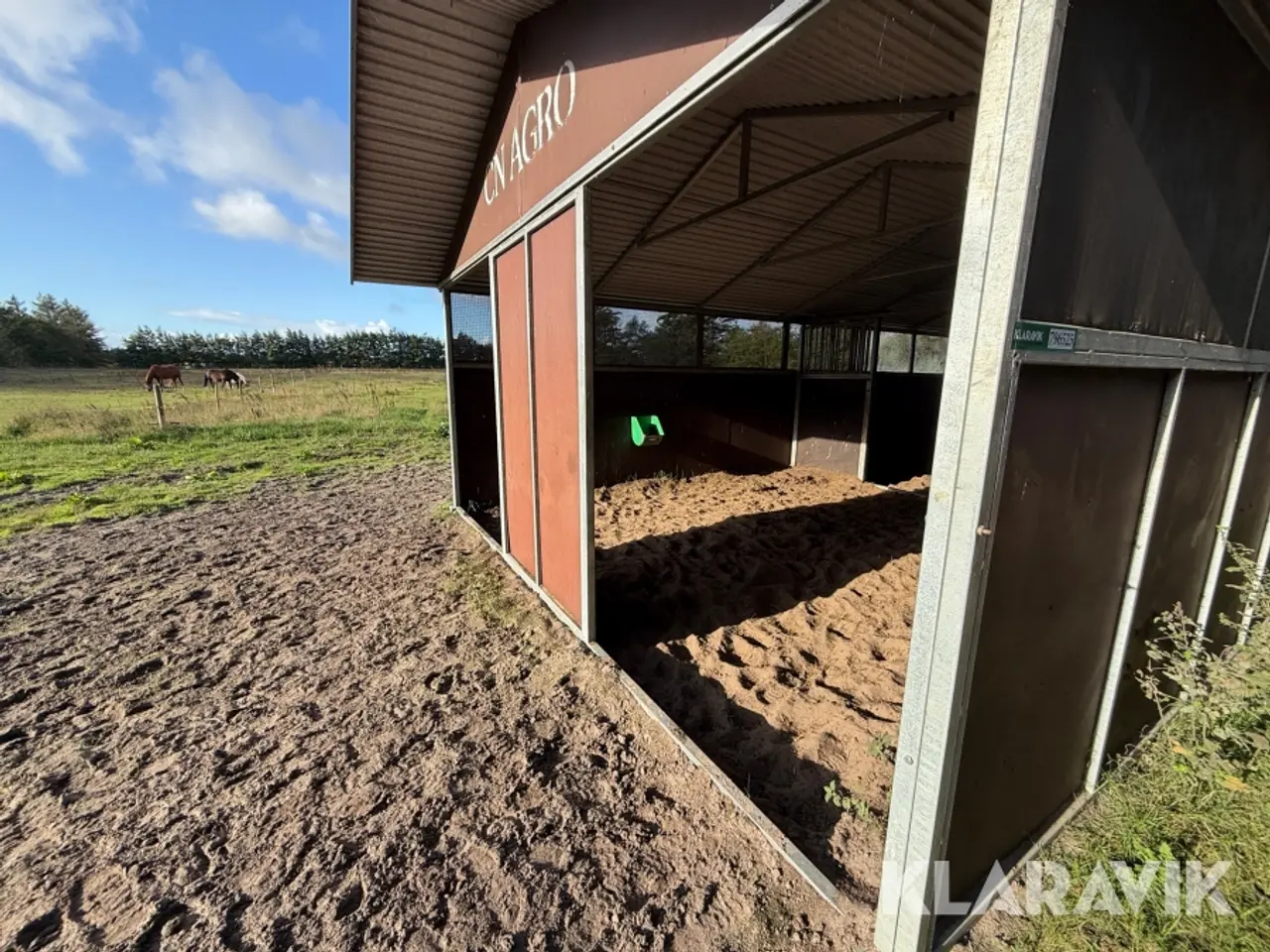 Billede 12 - Læskur med bokse CN Agro 5*10 meter med 2 bokse 1 styk