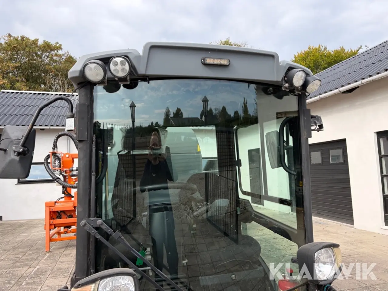 Billede 10 - Feje/sugemaskinw Karcher MC130