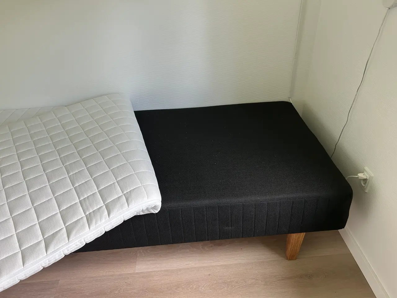 Billede 1 - Boxmadras med dreamzone topmadras