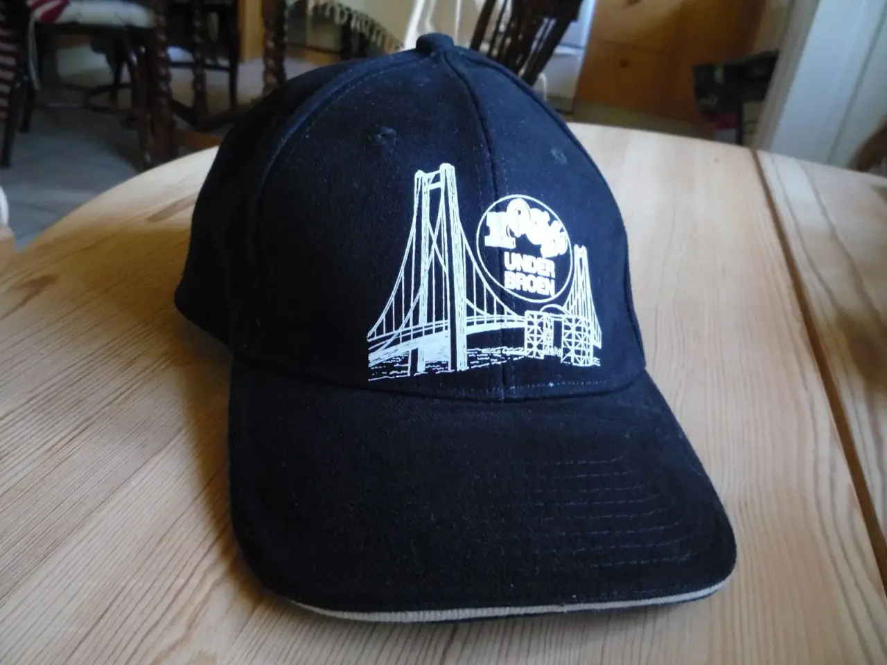 Billede 5 - NEDSAT: Nye T-shirts, Rock under Broen og caps