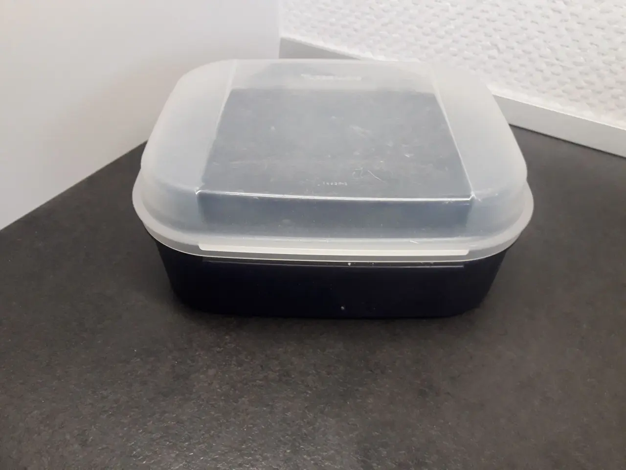 Billede 1 - Tupperware box
