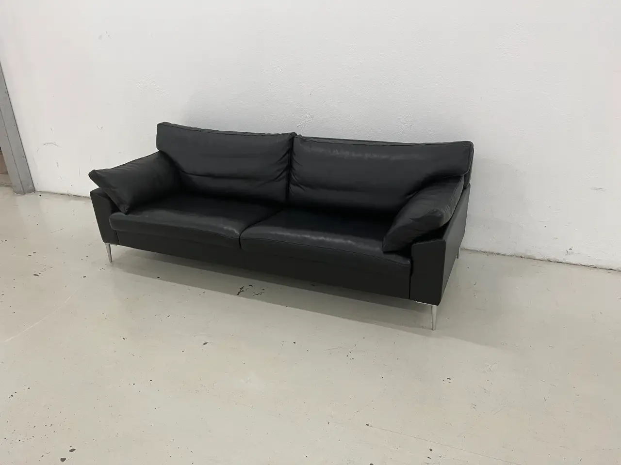 Billede 5 - Søren Lund SL329 3 Pers.Sofa i sort semianilin .