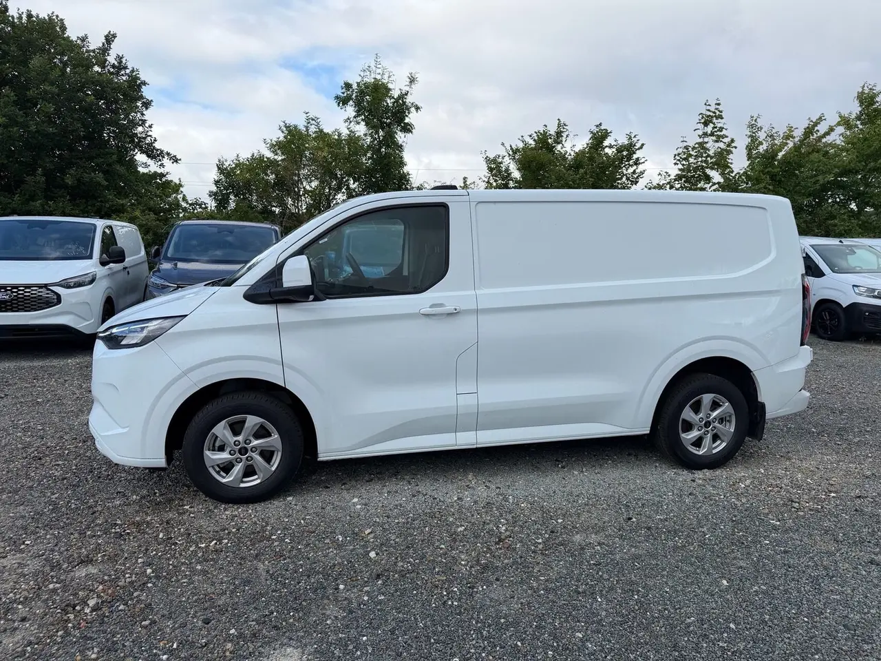 Billede 12 - Ford E-Transit Custom 320 L1 64 Limited