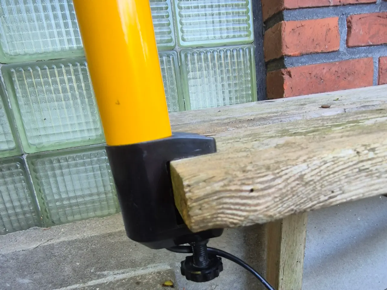 Billede 15 - Den fedeste gule bordlampe med klemme
