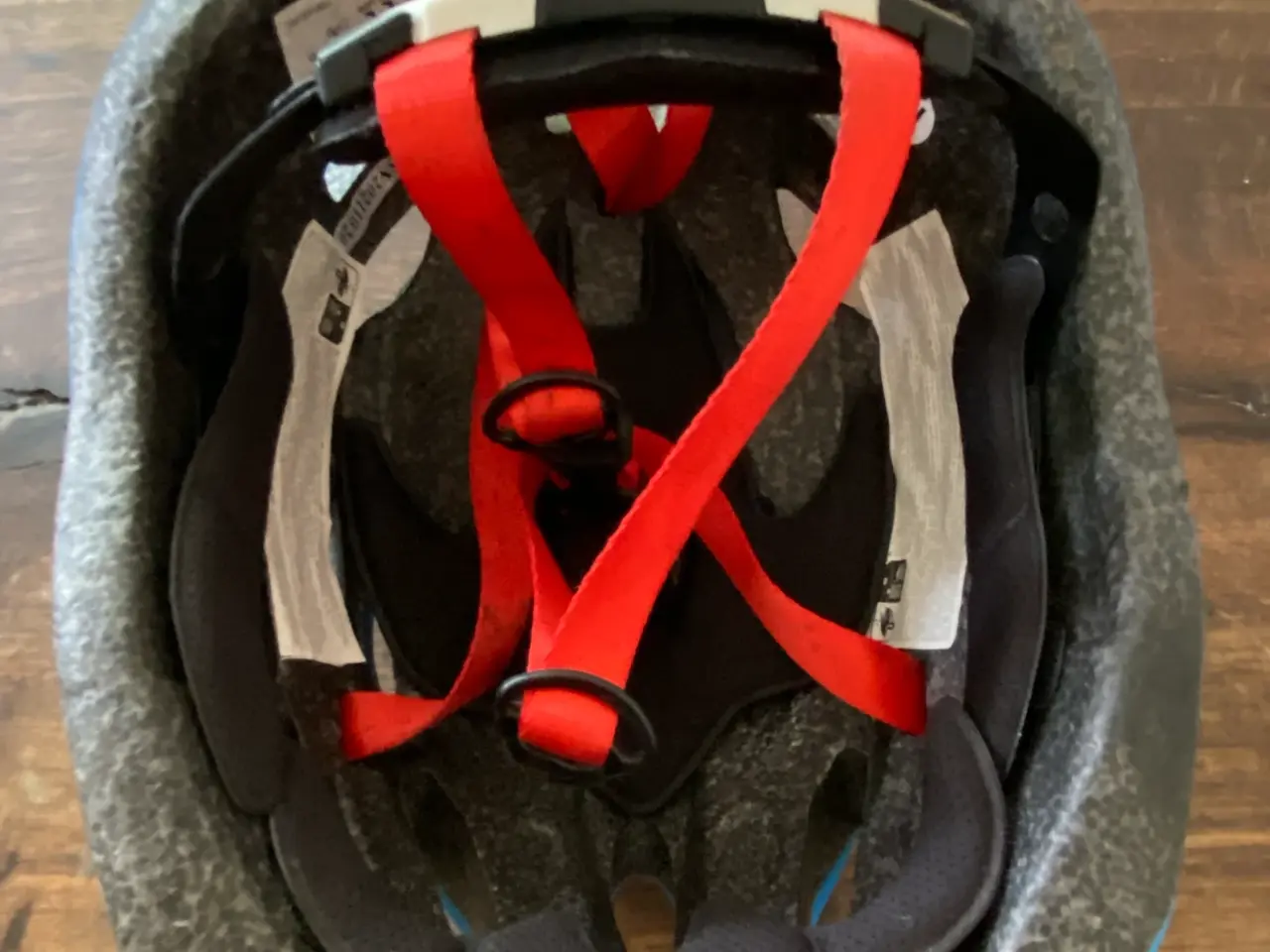 Billede 5 - Helt ny Marvel SpiderMan cykelhjelm str M 52-56 cm