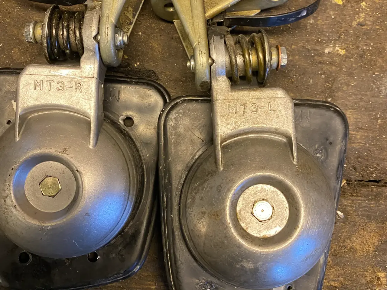 Billede 3 - Honda St 1100 spejlhuse