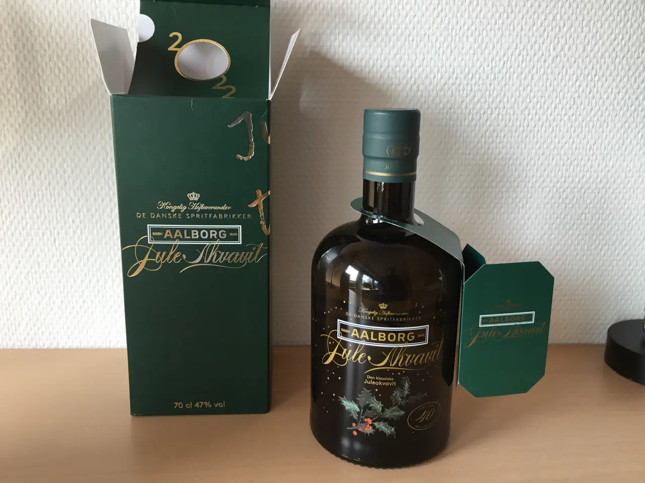 Billede 10 - 10 stk Aalborg juleakvavit
