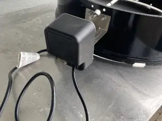 Weber 57 cm rotisserie