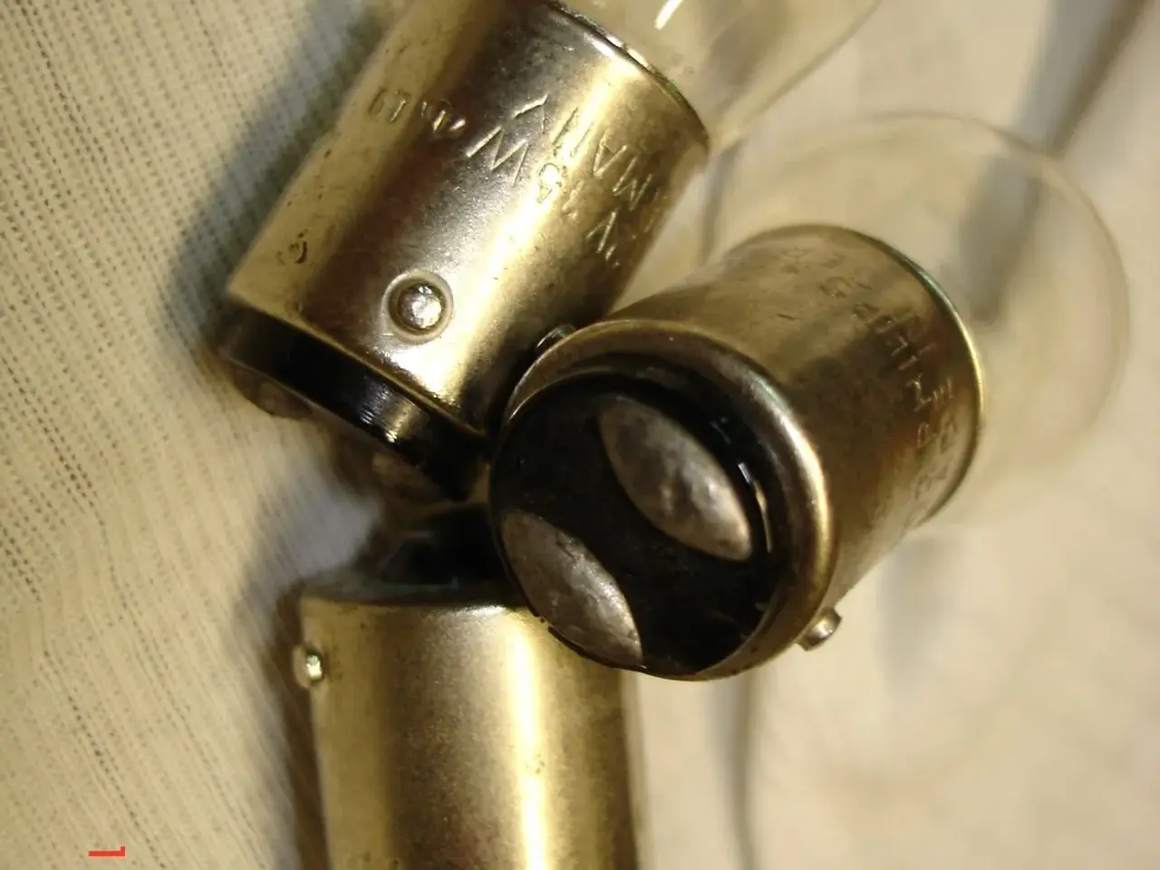 Billede 16 - Pærer 6 og 12 Volt.
