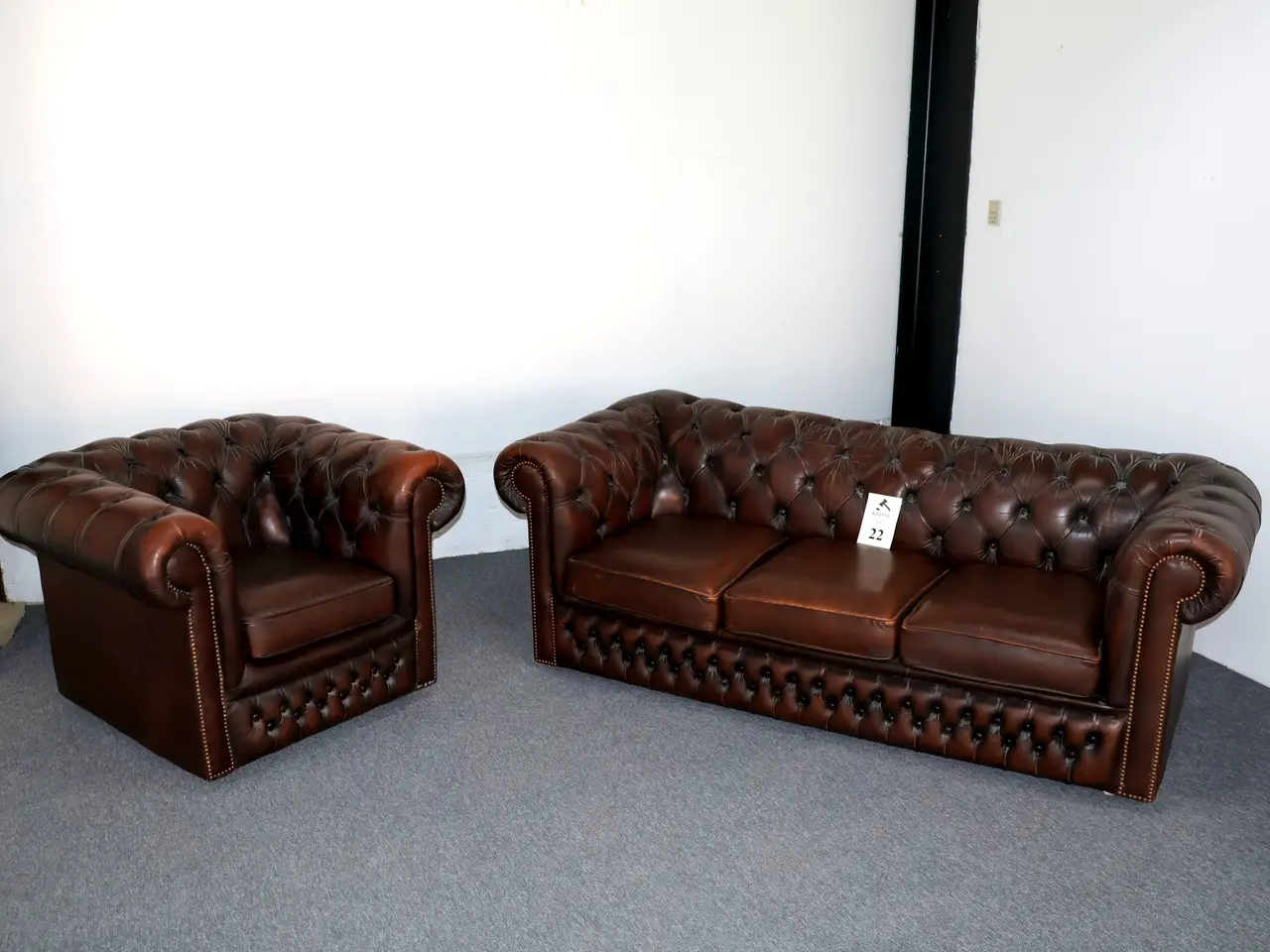 Billede 1 - Chesterfield 3 pers sofa og 2 stk stole