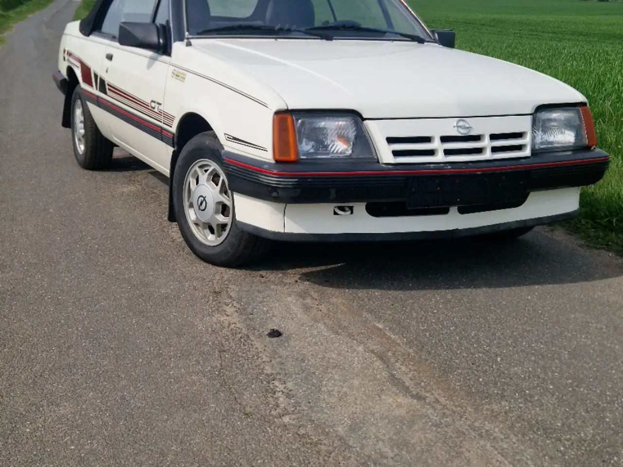 Billede 1 - Unik Opel Ascona GT kun kørt 23.500 km fra ny ! 