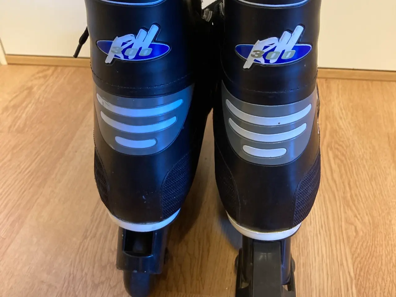 Billede 4 - BAUER RH300 NHL INLINER RULLESKØJTER