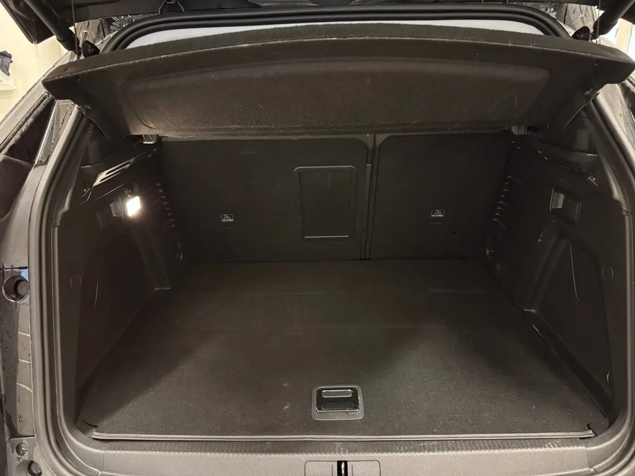 Billede 14 - Peugeot 3008 1,6 Hybrid Allure EAT8