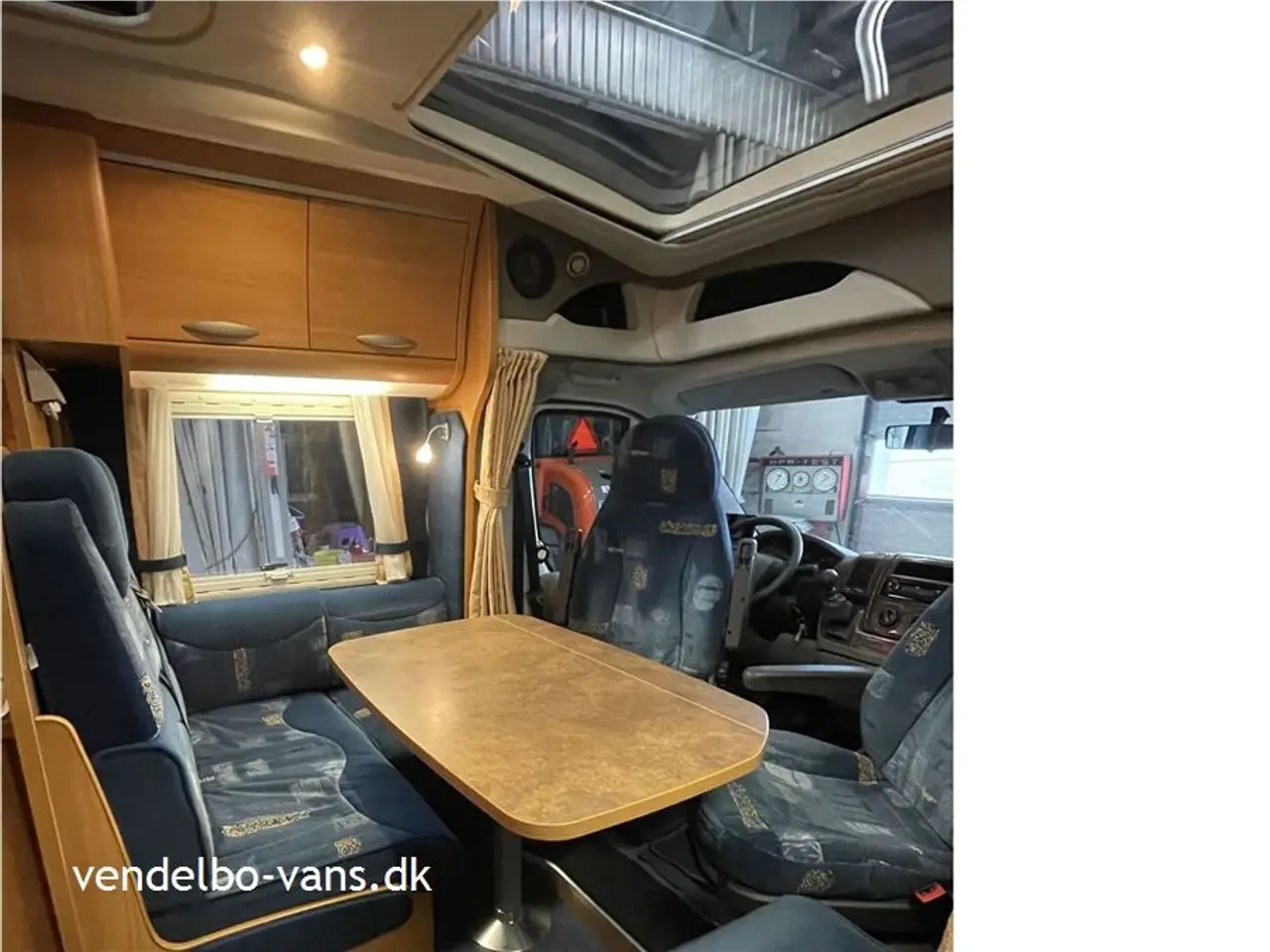 Billede 5 - 2008 - Chausson Allegro 96 Enkelsenge i lav (sidde) højde og toilet og bad i bagenden