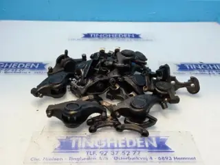 Iveco F4DGE617D*V007 Vippearm Dele 504355542