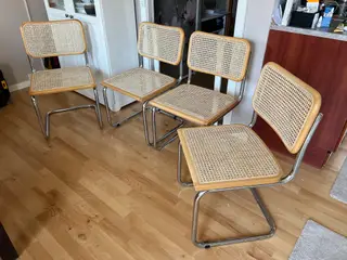 4 smukke Frisvinger stole