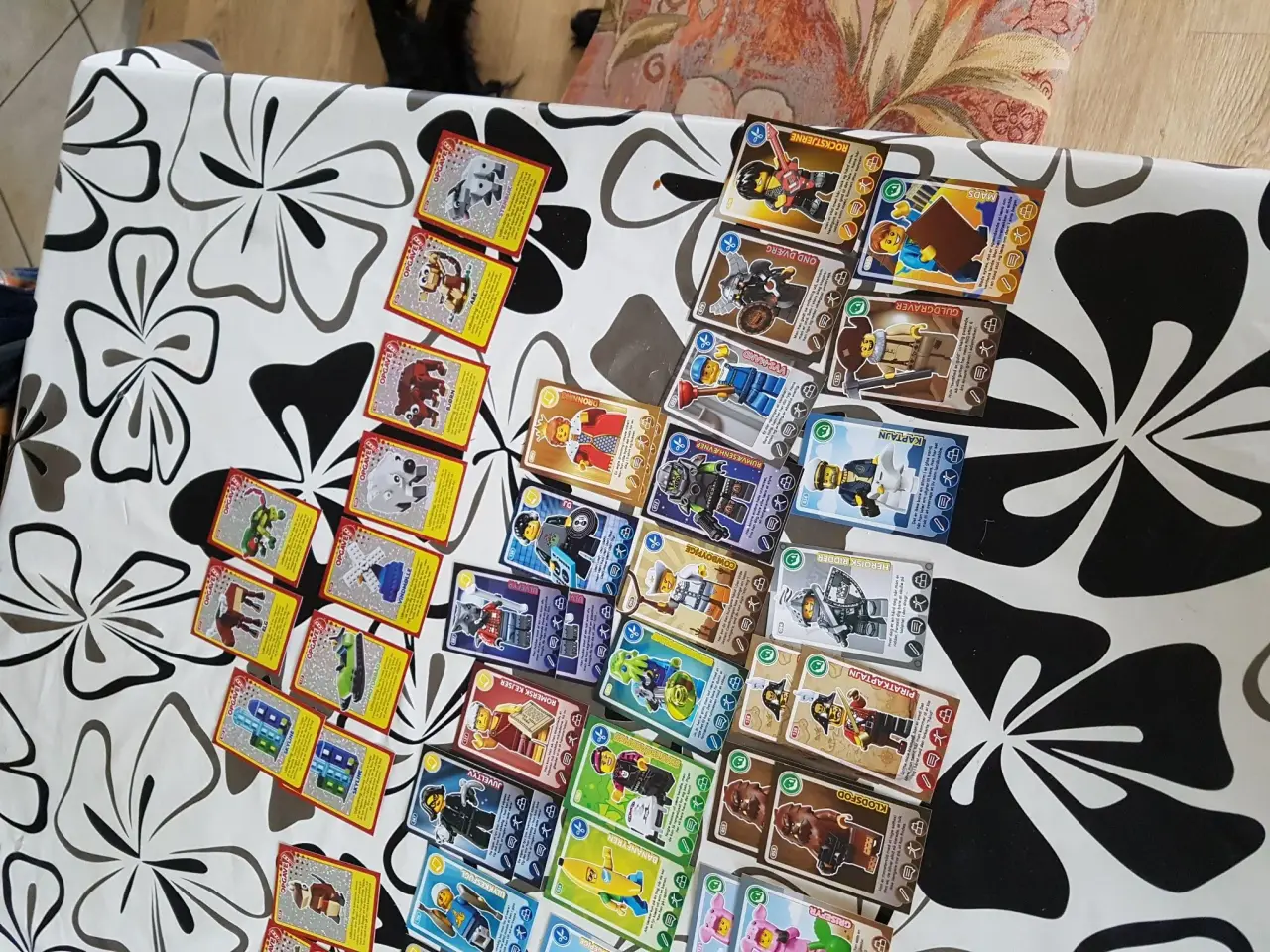Billede 4 - Lego kort sælges.