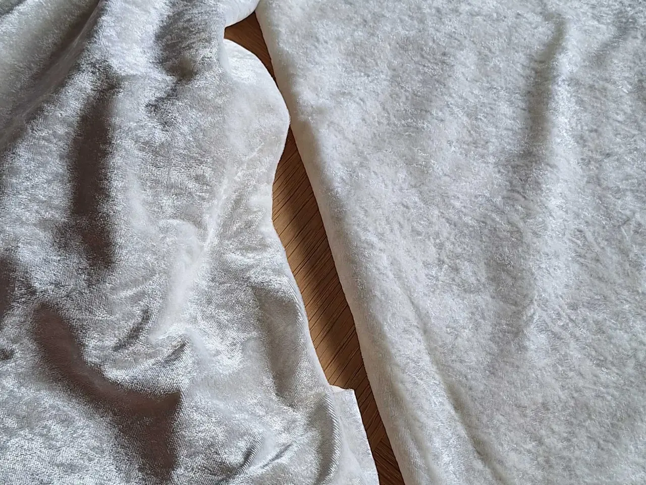 Billede 3 - Nervøs velour 