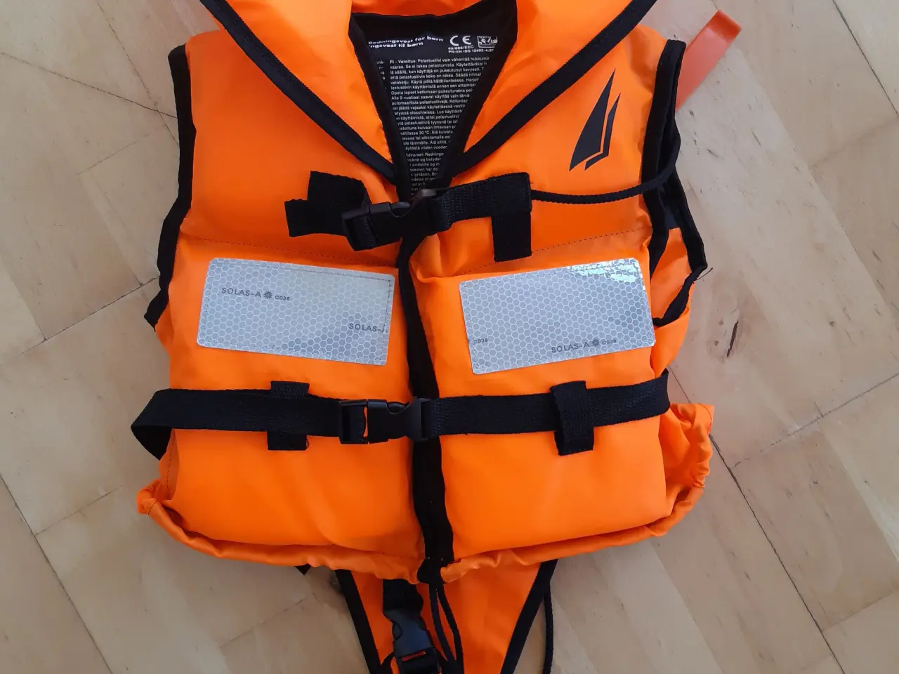 Billede 1 - Redningsvest baby