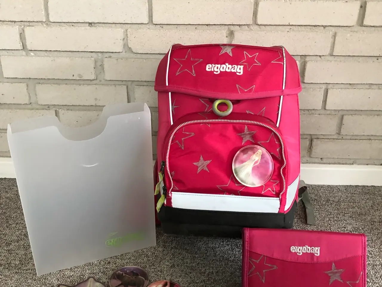 Billede 1 - Ergobag skoletaske til de mindste 