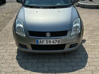 Sælger Suzuki Swift 1,5