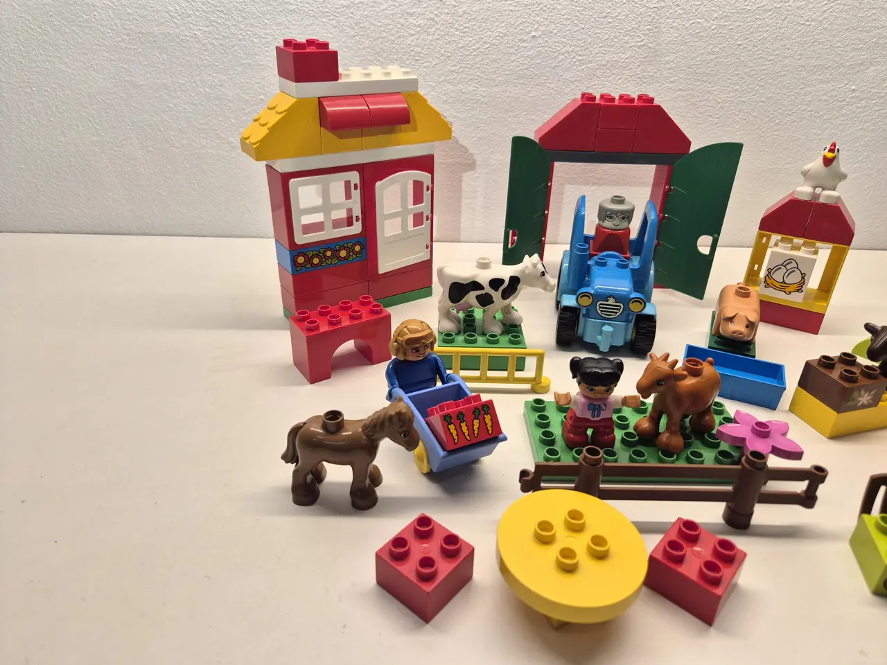 Billede 3 - Duplo Bondegård, Dyr, Traktor samt forskellige fig