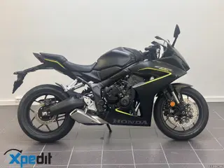 Honda CBR 650 R E-Clutch