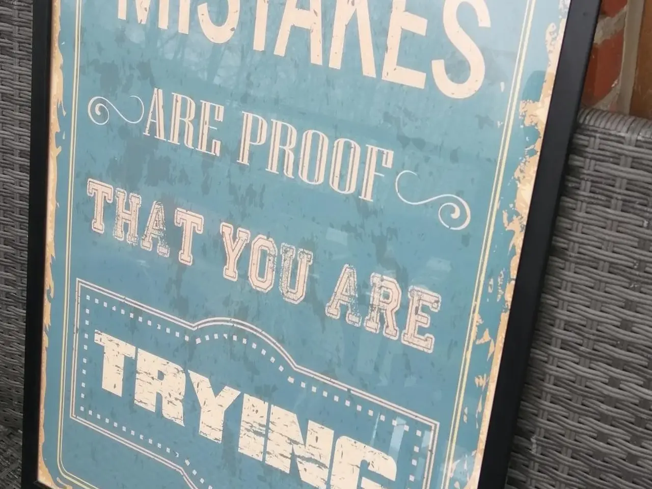 Billede 1 - "MISTAKES" SOM NYT, PLEXIGLAS, 53X74 CM