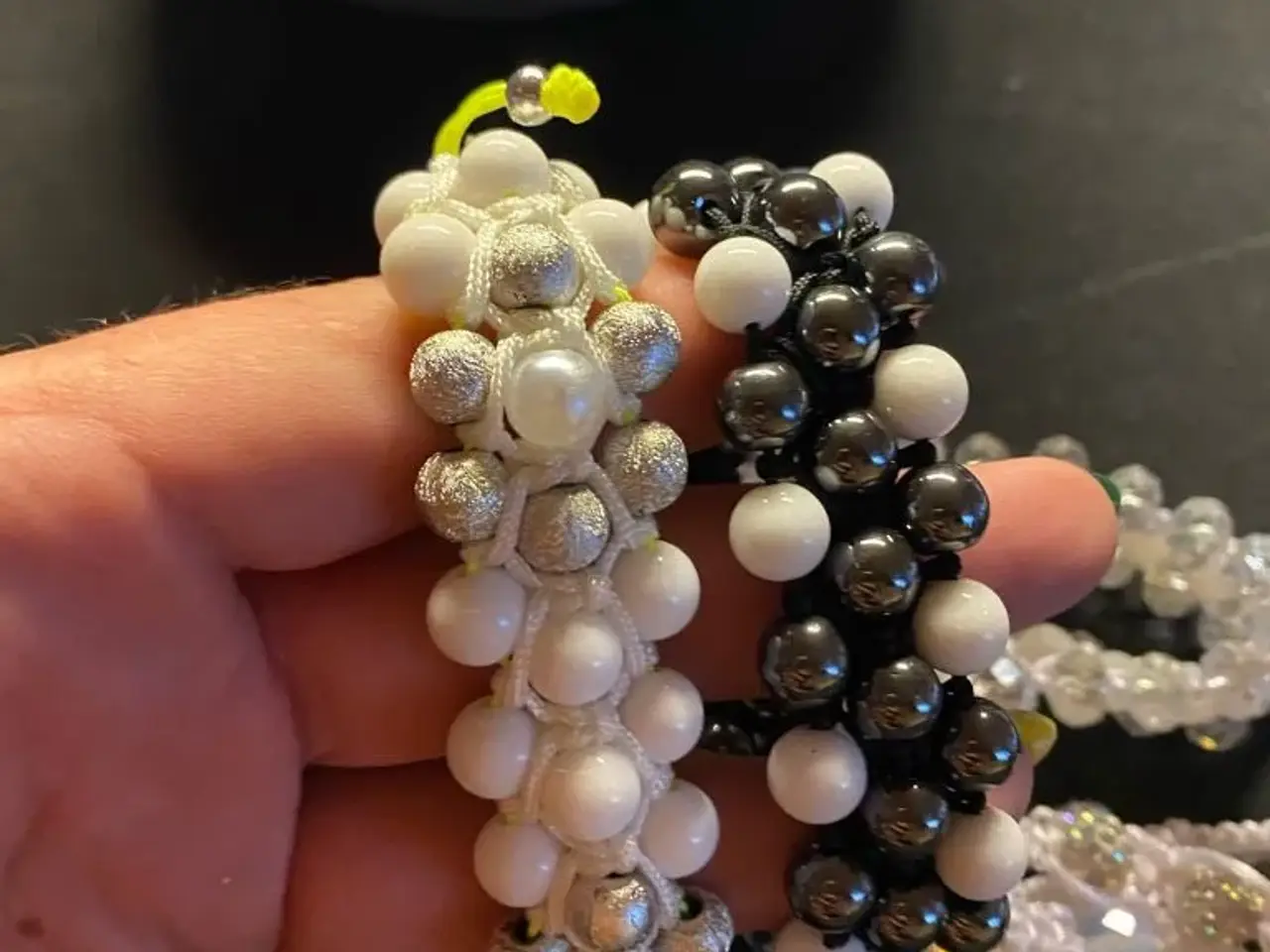 Billede 7 - Flotte nye knyttede armbånd