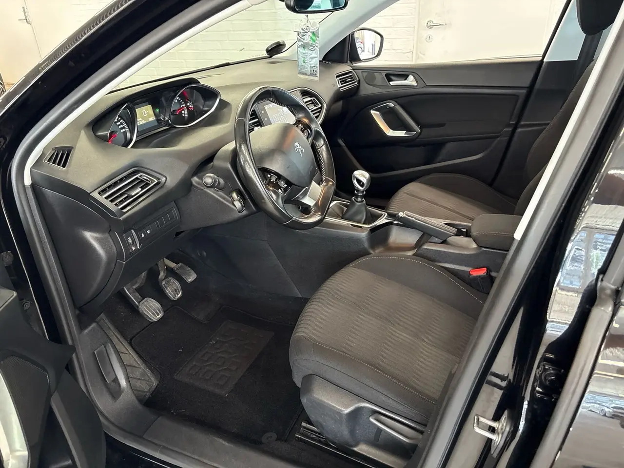 Billede 4 - Peugeot 308 1,6 Blue e-HDI Active 120HK 5d 6g