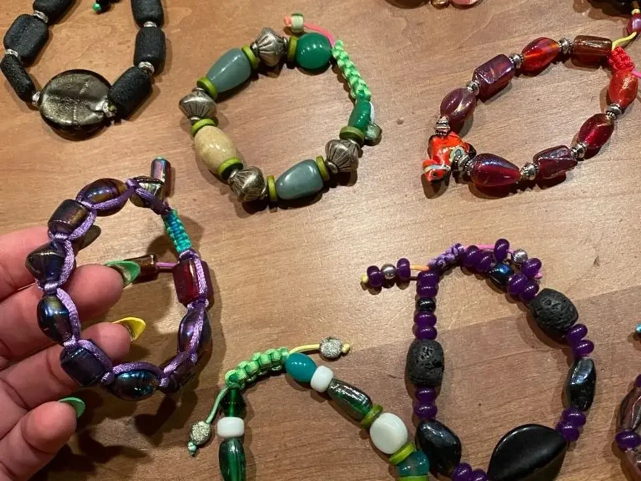 Billede 3 - Nye knyttede armbånd