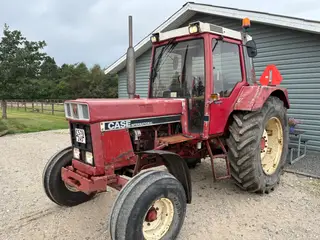 Case IH 1056 XL