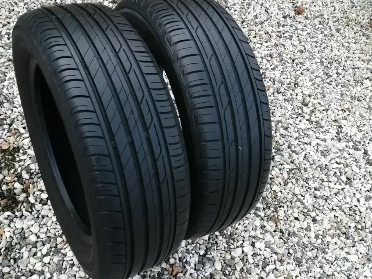 Billede 1 - 16" Bridgestone sommerdæk, som nye 195-60-16