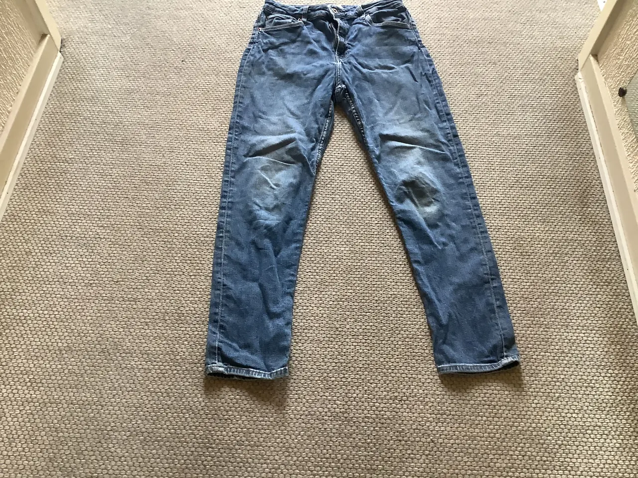 Billede 4 - Flotte H&M cowboybukser str. 42