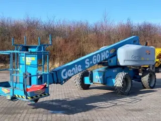Genie S-60HC
