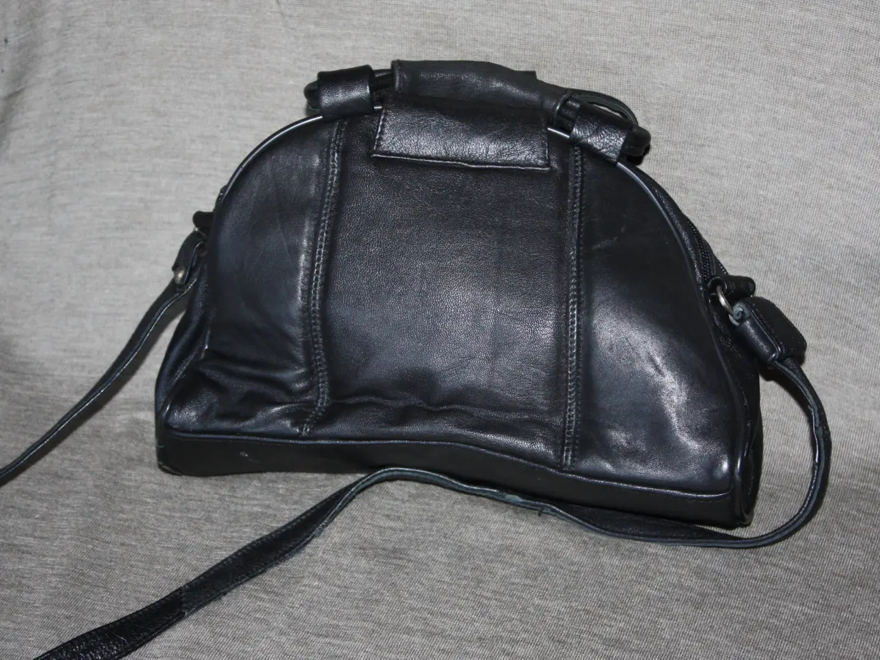 Billede 3 - Roma skuldertaske 26 cm x 18 cm