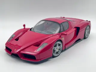 2003 Ferrari Enzo 1:12