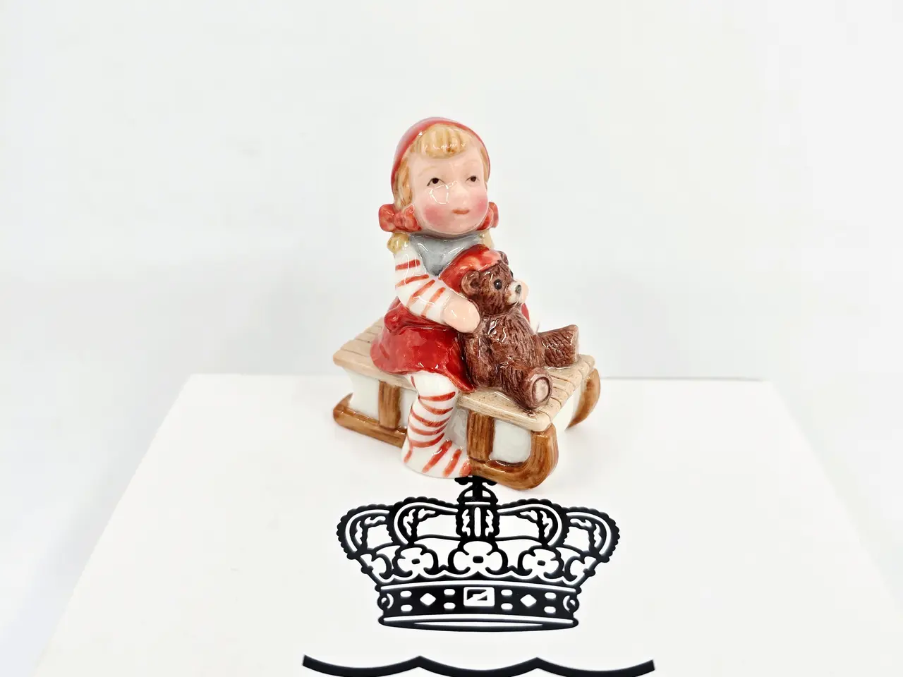 Billede 1 - Royal Copenhagen Pixie Nisse På Kælk nr. 764. Sortering 1