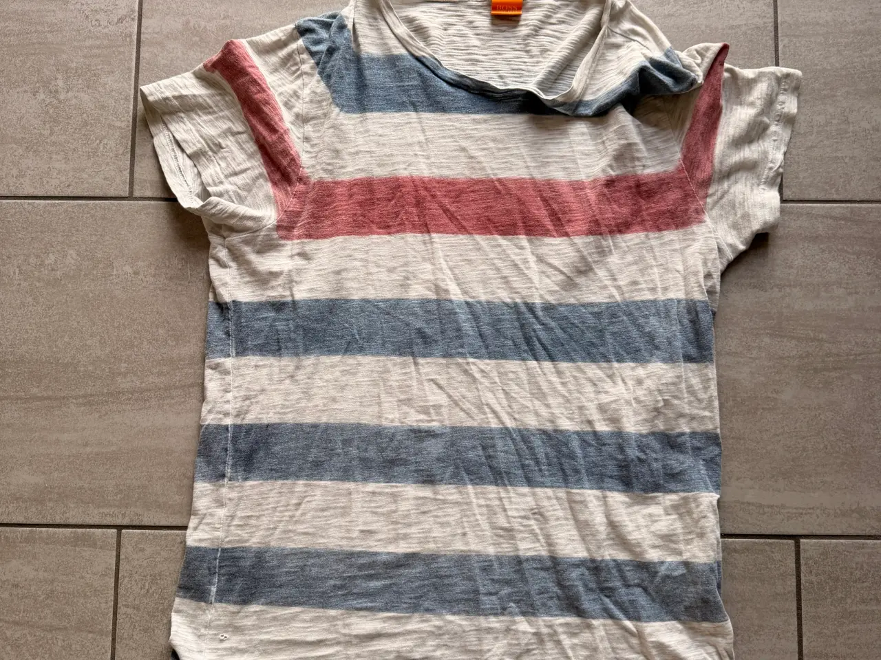 Billede 1 - Hugo Boss T-shirt str. L