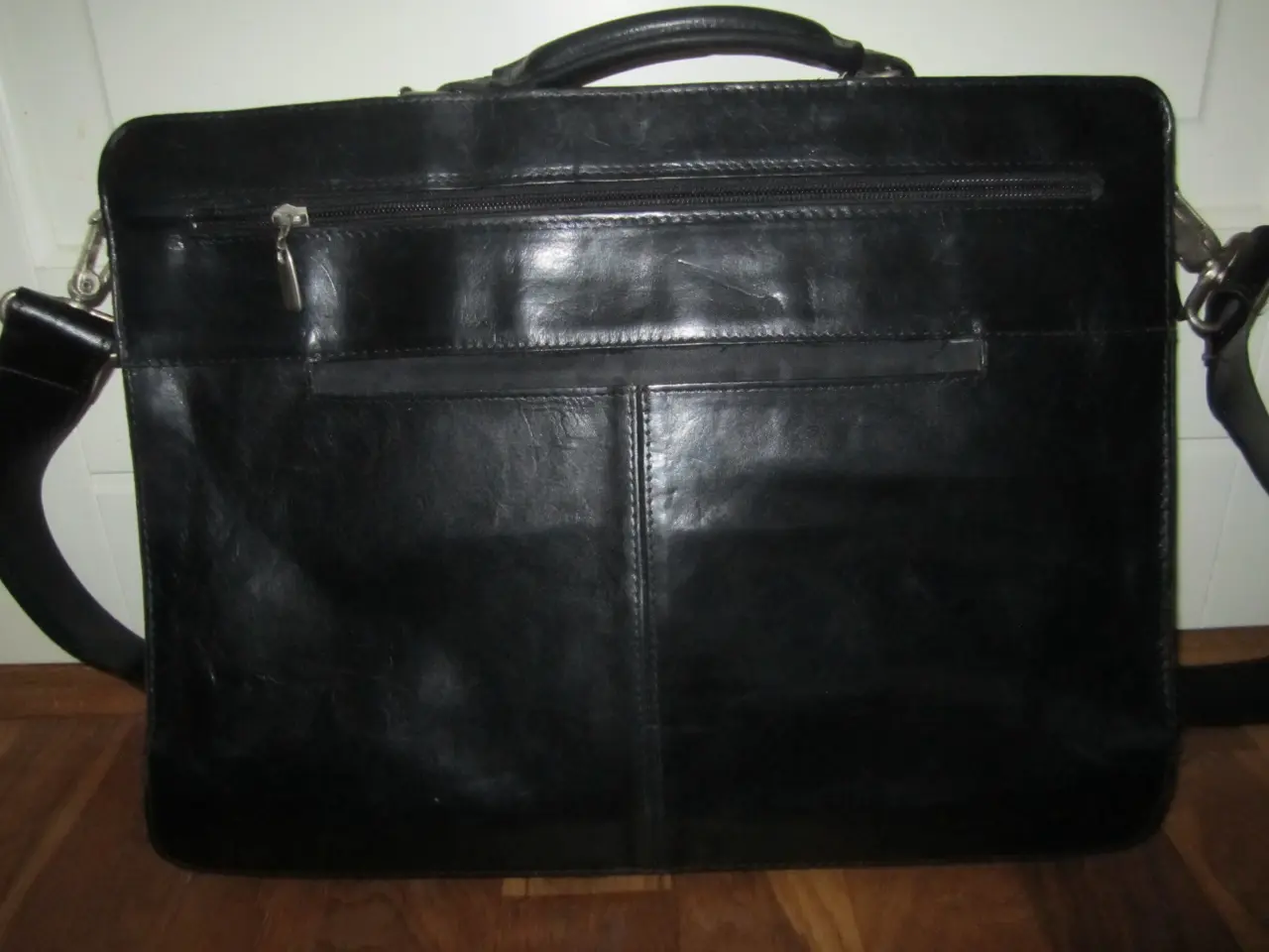 Billede 1 - Flot SKINDTASKE. Belsac. 