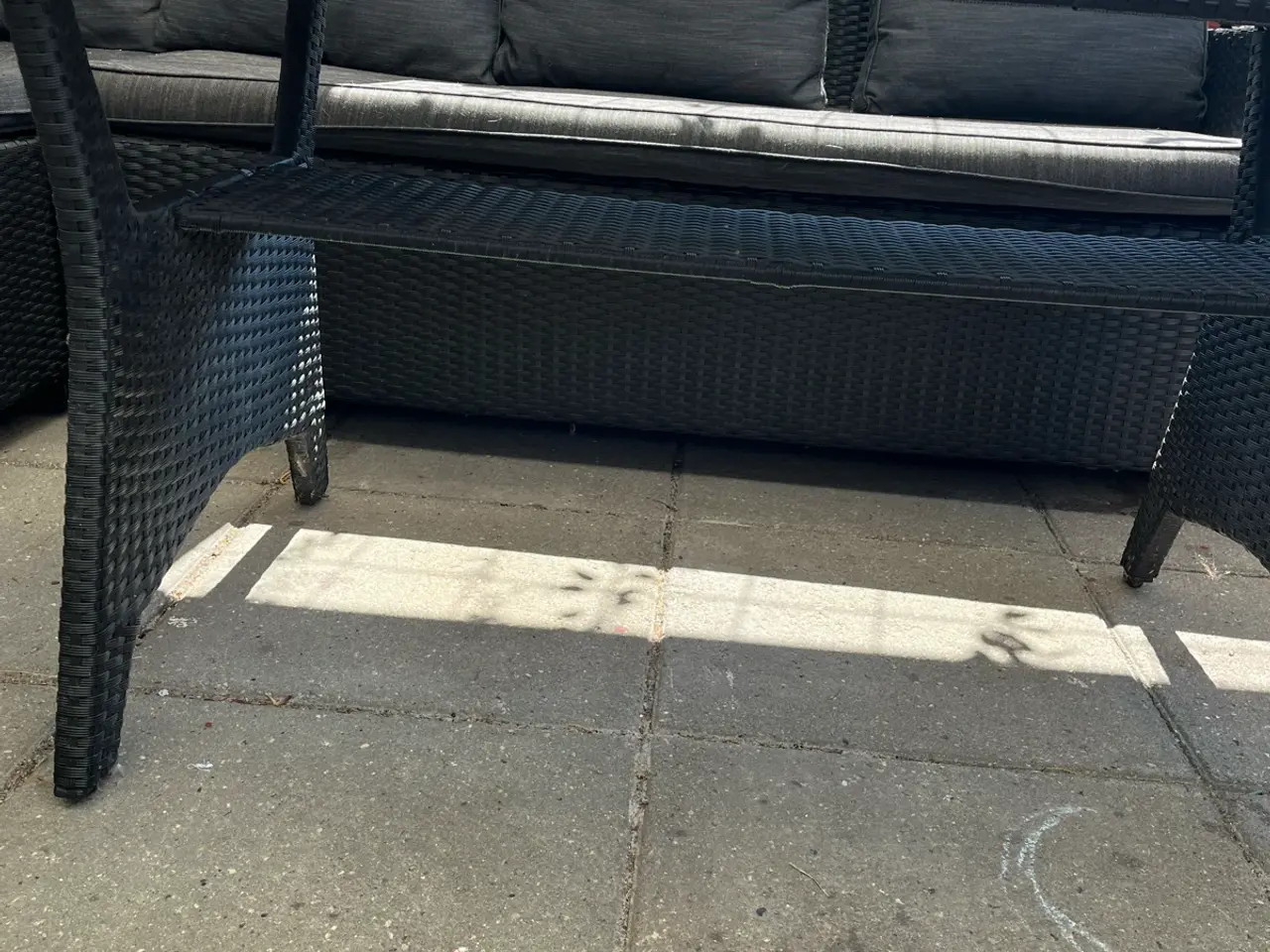Billede 4 - Loungesofa med bord