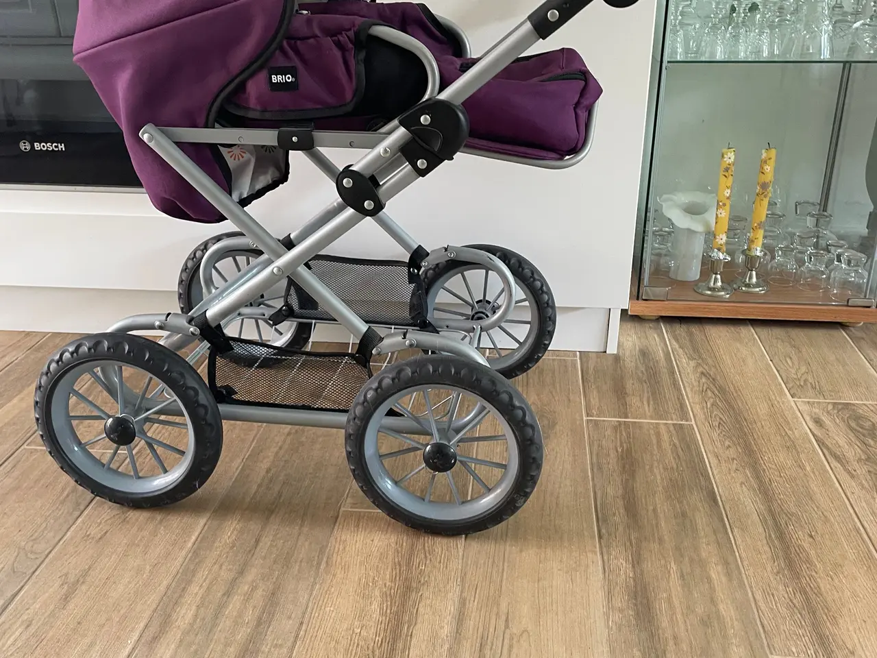 Billede 2 - BRIO dukkevogn inkl lift