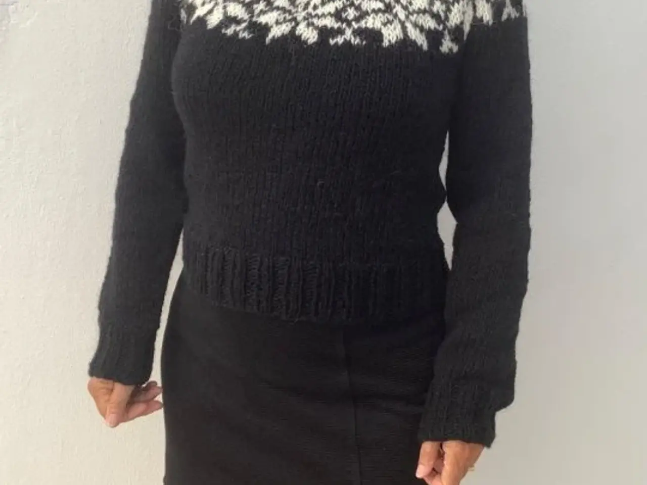 Billede 3 - Sarah Lund sweater med en stjernebort. Str. M
