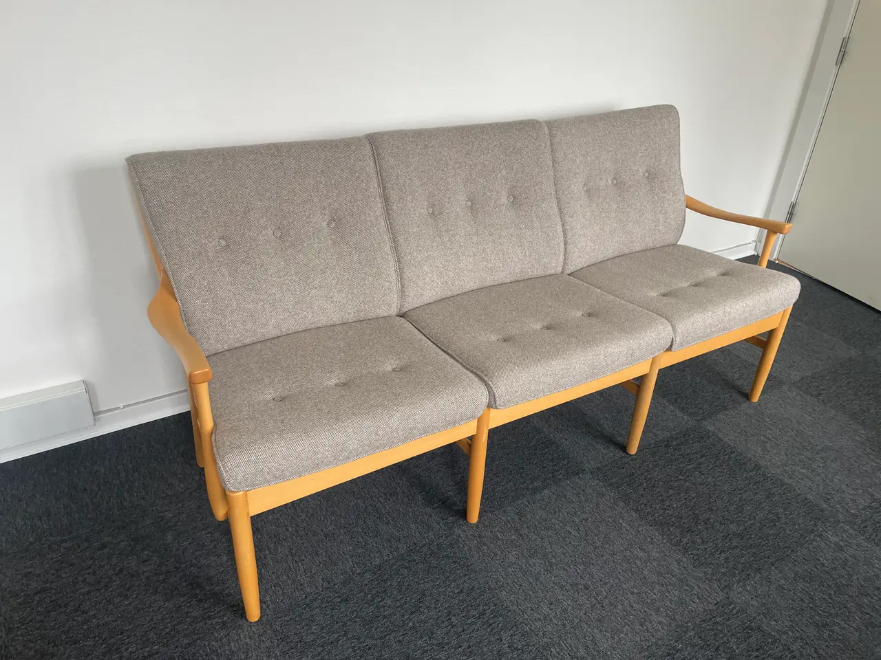 Billede 1 - Fin 3-personers sofa