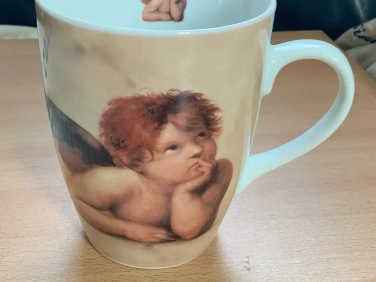 Billede 1 - Porcelæn krus med Angel