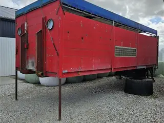 ABC 600 - Øster Snede Ladfabrik Aps / wirehejs kreaturlad / Cable-lift livestock transport